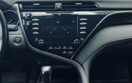Toyota Camry, 2020 год, 3 700 000 рублей, 18 фотография