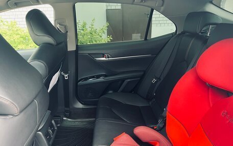 Toyota Camry, 2020 год, 3 700 000 рублей, 26 фотография