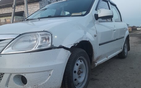 Renault Logan I, 2013 год, 330 000 рублей, 8 фотография