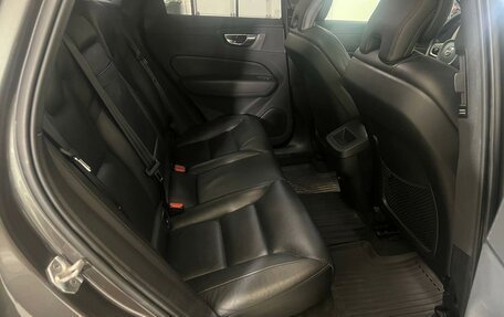 Volvo XC60 II, 2019 год, 3 230 200 рублей, 9 фотография
