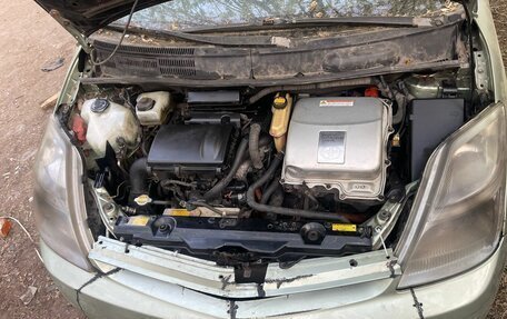 Toyota Prius, 2008 год, 560 000 рублей, 9 фотография