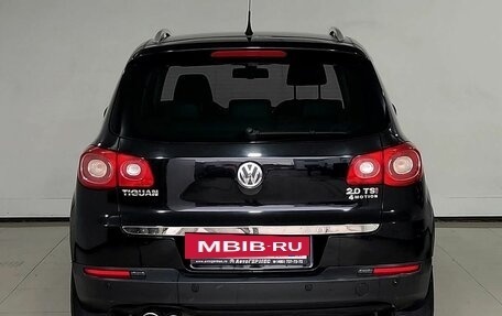 Volkswagen Tiguan I, 2011 год, 990 000 рублей, 3 фотография
