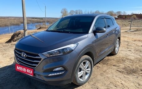 Hyundai Tucson III, 2017 год, 2 050 000 рублей, 2 фотография