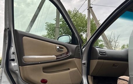 Nissan Cefiro III, 2001 год, 250 000 рублей, 13 фотография