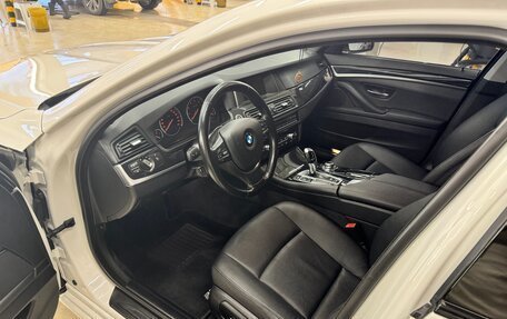 BMW 5 серия, 2016 год, 2 650 000 рублей, 12 фотография