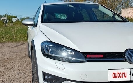 Volkswagen Golf VII, 2018 год, 2 200 000 рублей, 3 фотография