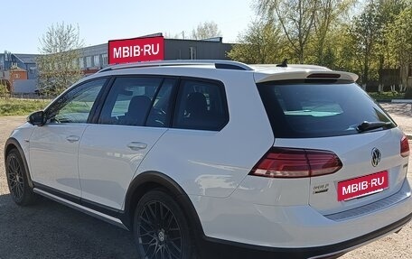 Volkswagen Golf VII, 2018 год, 2 200 000 рублей, 9 фотография