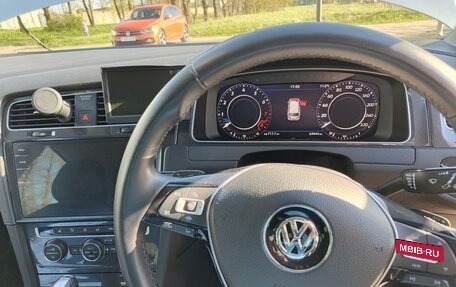 Volkswagen Golf VII, 2018 год, 2 200 000 рублей, 25 фотография