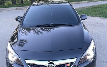 Opel Astra J, 2011 год, 900 000 рублей, 9 фотография