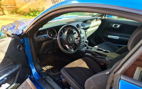 Ford Mustang VI рестайлинг, 2020 год, 3 455 000 рублей, 11 фотография