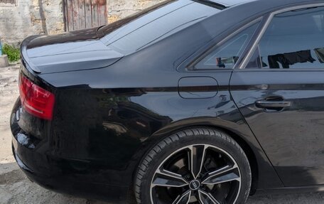 Audi A8, 2011 год, 1 250 000 рублей, 2 фотография