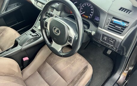 Lexus CT I рестайлинг, 2011 год, 1 250 000 рублей, 17 фотография