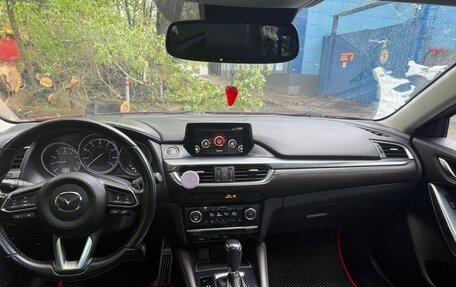 Mazda 6, 2017 год, 2 200 000 рублей, 13 фотография