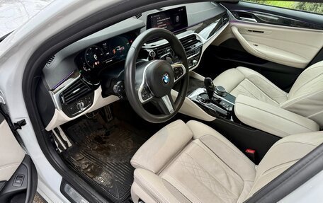 BMW 5 серия, 2018 год, 4 000 000 рублей, 12 фотография