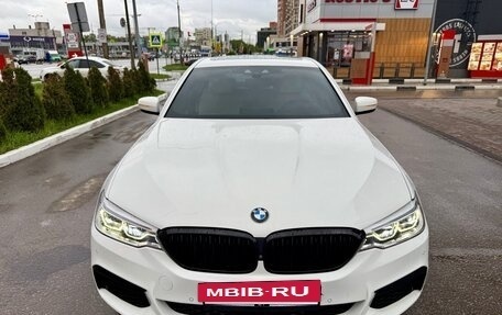 BMW 5 серия, 2018 год, 4 000 000 рублей, 2 фотография