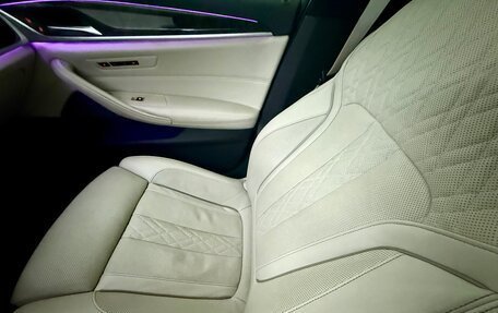 BMW 5 серия, 2018 год, 4 000 000 рублей, 27 фотография