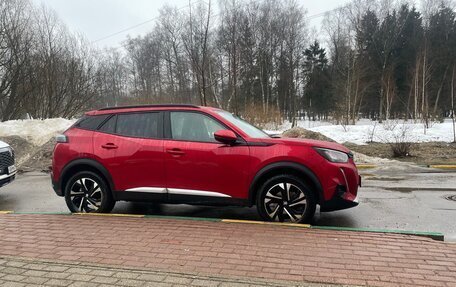 Peugeot 2008 II, 2021 год, 2 150 000 рублей, 2 фотография