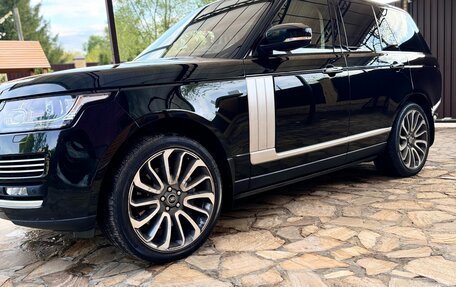 Land Rover Range Rover IV рестайлинг, 2013 год, 3 890 000 рублей, 4 фотография