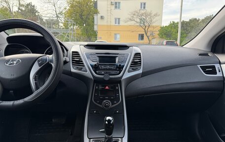 Hyundai Elantra V, 2015 год, 1 170 000 рублей, 9 фотография