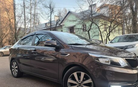 KIA Rio III рестайлинг, 2016 год, 1 265 000 рублей, 30 фотография