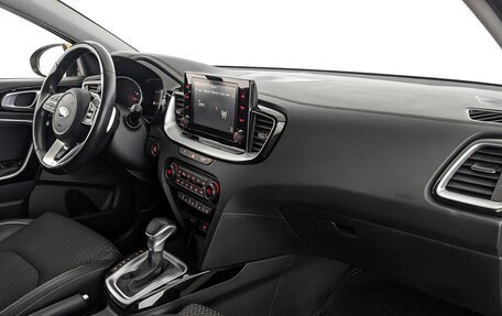 KIA XCeed I, 2020 год, 2 300 000 рублей, 4 фотография