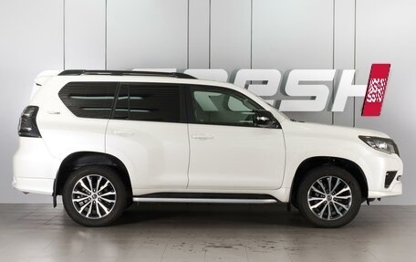Toyota Land Cruiser Prado 150 рестайлинг 2, 2021 год, 6 969 000 рублей, 5 фотография