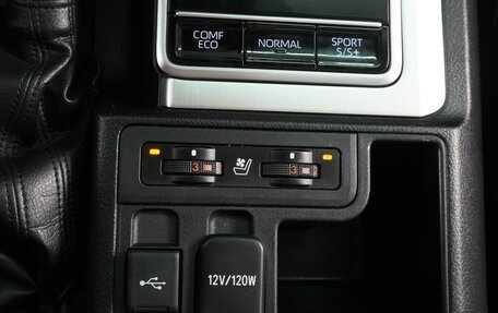 Toyota Land Cruiser Prado 150 рестайлинг 2, 2021 год, 6 969 000 рублей, 18 фотография