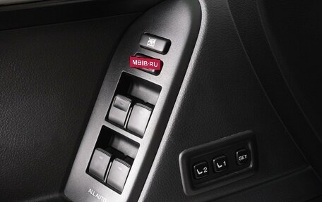 Toyota Land Cruiser Prado 150 рестайлинг 2, 2021 год, 6 969 000 рублей, 17 фотография