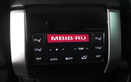 Toyota Land Cruiser Prado 150 рестайлинг 2, 2021 год, 6 969 000 рублей, 22 фотография