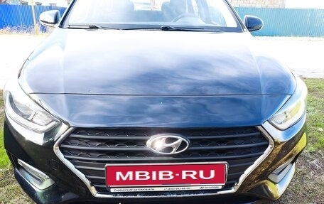 Hyundai Solaris II рестайлинг, 2018 год, 1 220 000 рублей, 1 фотография