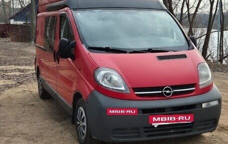Opel Vivaro A рестайлинг, 2006 год, 1 050 000 рублей, 2 фотография