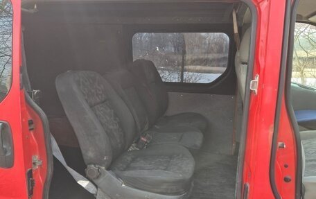 Opel Vivaro A рестайлинг, 2006 год, 1 050 000 рублей, 17 фотография