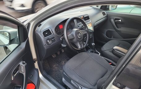 Volkswagen Polo VI (EU Market), 2011 год, 810 000 рублей, 15 фотография