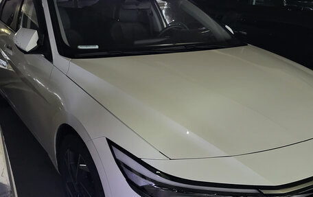 Hyundai Elantra, 2023 год, 2 050 000 рублей, 3 фотография
