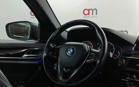 BMW 5 серия, 2019 год, 3 299 000 рублей, 13 фотография