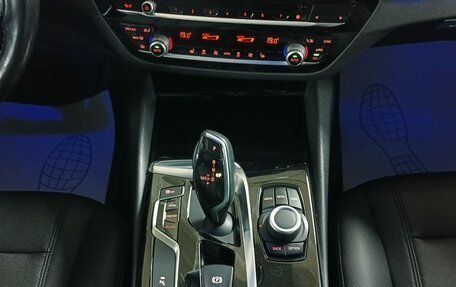 BMW 5 серия, 2019 год, 3 299 000 рублей, 17 фотография