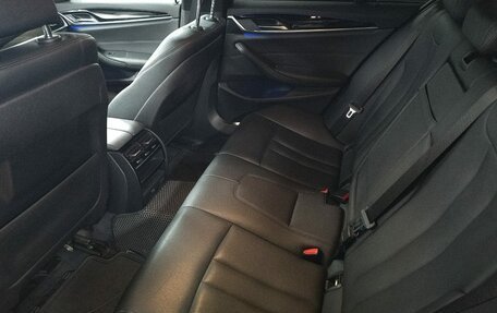 BMW 5 серия, 2019 год, 3 299 000 рублей, 18 фотография
