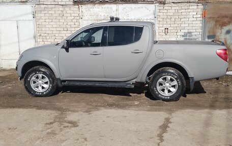 Mitsubishi L200 IV рестайлинг, 2010 год, 1 220 000 рублей, 4 фотография