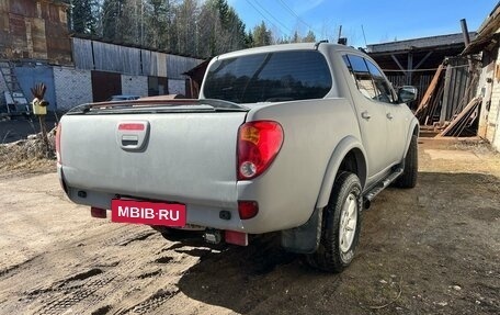 Mitsubishi L200 IV рестайлинг, 2010 год, 1 220 000 рублей, 7 фотография
