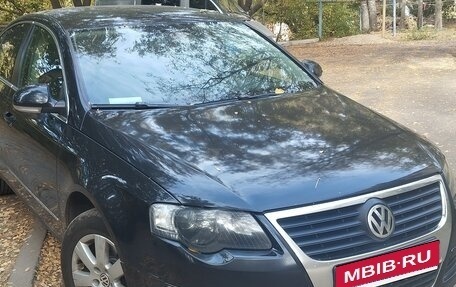Volkswagen Passat B6, 2006 год, 550 000 рублей, 3 фотография