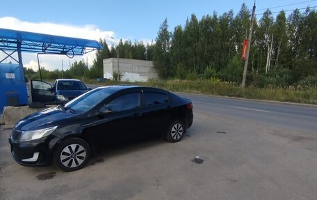 KIA Rio III рестайлинг, 2013 год, 870 000 рублей, 2 фотография