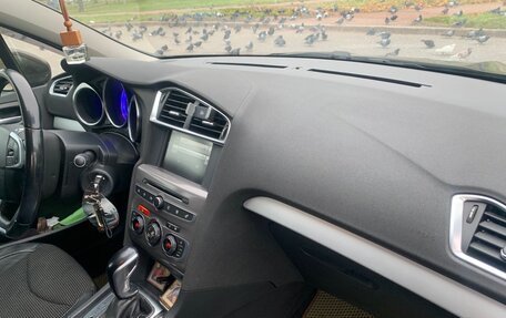 Citroen C4 II рестайлинг, 2016 год, 1 400 000 рублей, 14 фотография