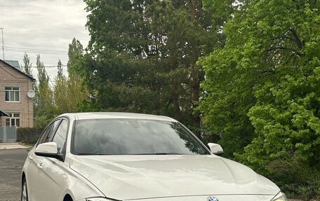 BMW 3 серия, 2015 год, 1 790 000 рублей, 2 фотография