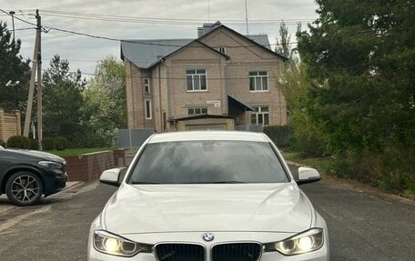 BMW 3 серия, 2015 год, 1 790 000 рублей, 6 фотография