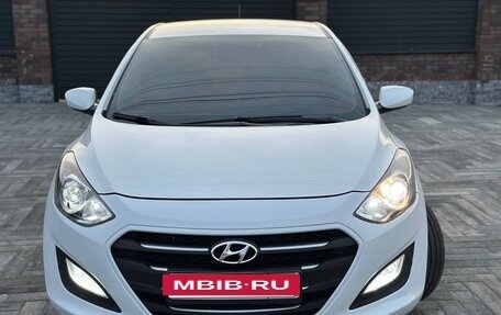 Hyundai i30 II рестайлинг, 2016 год, 1 330 000 рублей, 13 фотография
