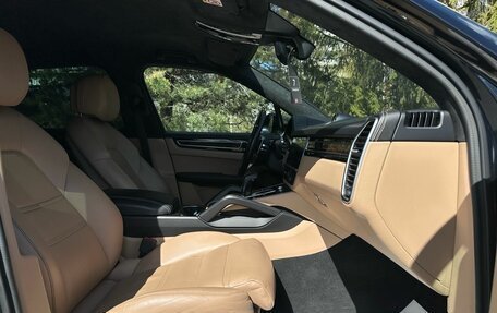 Porsche Cayenne III, 2018 год, 5 699 000 рублей, 36 фотография