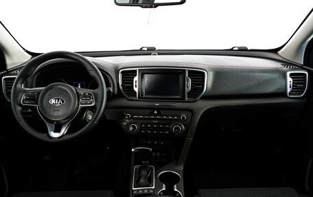KIA Sportage IV рестайлинг, 2017 год, 1 949 000 рублей, 10 фотография