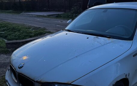 BMW 1 серия, 2010 год, 770 000 рублей, 2 фотография