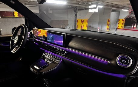 Mercedes-Benz V-Класс, 2024 год, 14 290 000 рублей, 19 фотография