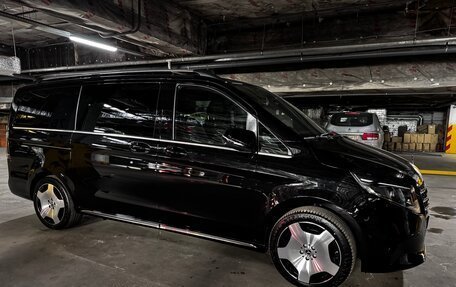 Mercedes-Benz V-Класс, 2024 год, 14 290 000 рублей, 25 фотография